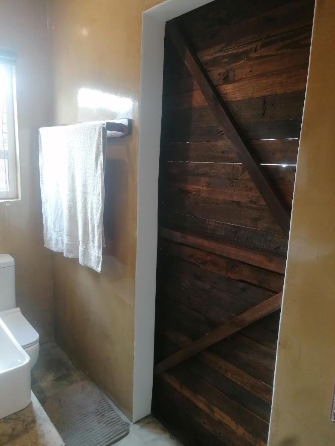 The Oak Treehouse Bnb Queenstown Bagian luar foto