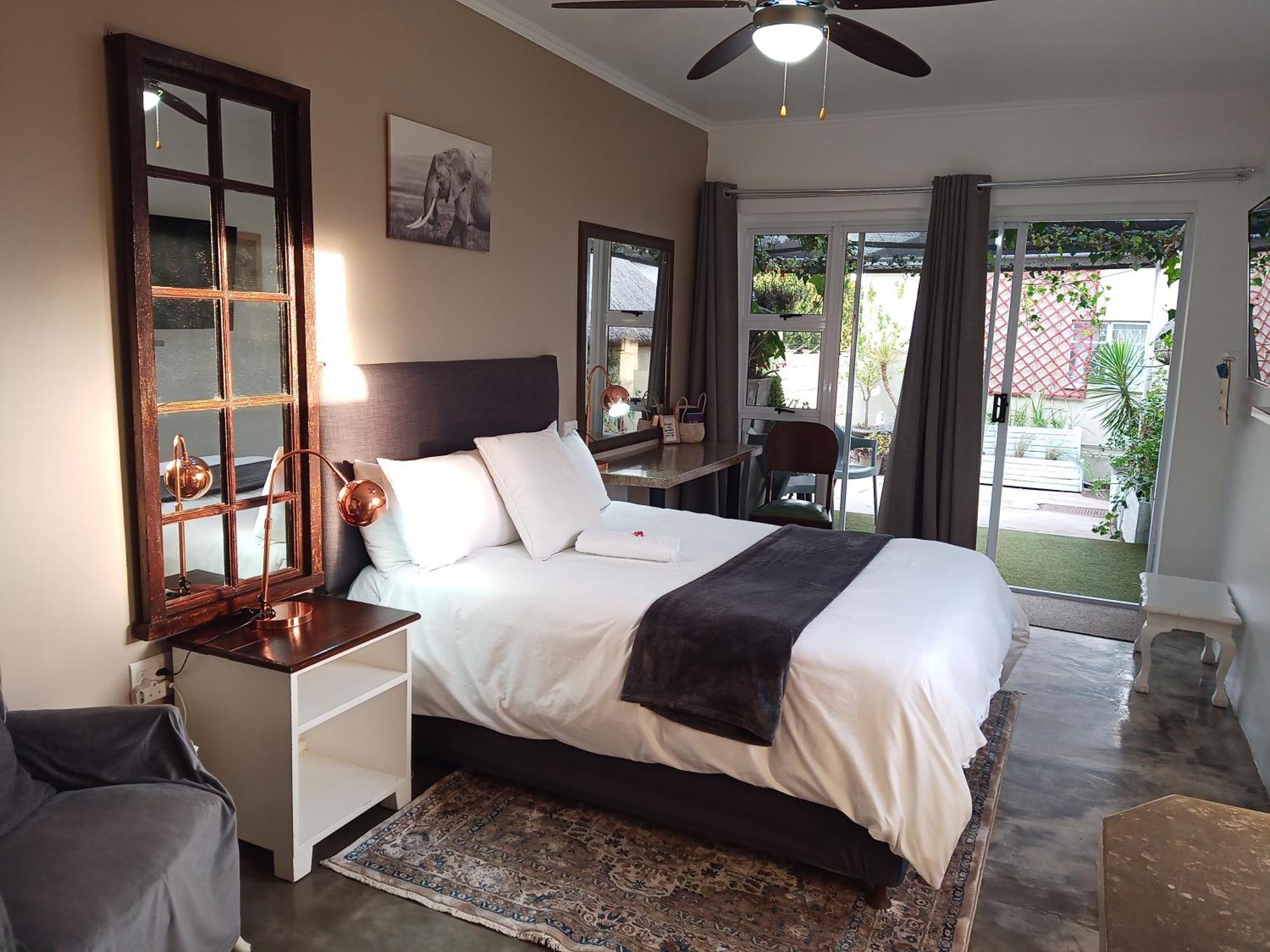 The Oak Treehouse Bnb Queenstown Bagian luar foto
